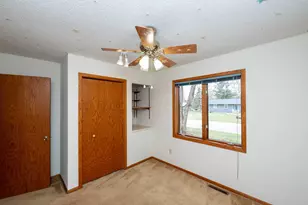 3080 Greenbrier St, Little Canada, MN 55117 - Photo 18