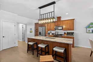 671 Panorama Cir NW, Rochester, MN 55901 - Photo 8