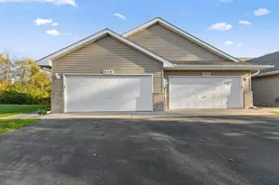 6314 Cavell Ct, Brooklyn Park, MN 55428 - Photo 2