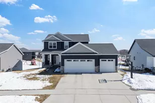 855 Towne Dr NE, Byron, MN 55920 - Photo 2