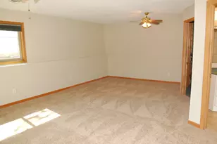 13041 Raven St NW, Coon Rapids, MN 55448 - Photo 18