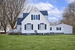 42365 150th St, Waseca, MN 56093 - Photo 1