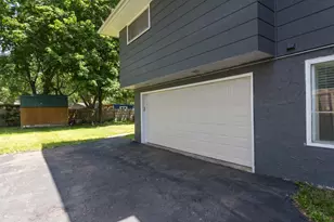 5306 Pennsylvania Ave N, New Hope, MN 55428 - Photo 2