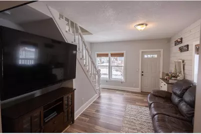 110 S Green Avenue, New Richmond, WI 54017 - Photo 18