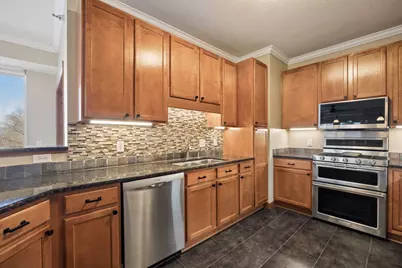 6701 Lake Shore Drive S #101, Richfield, MN 55423 - Photo 18