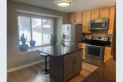 5431 Upper 147th Street W, Apple Valley, MN 55124 - Photo 4