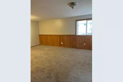 833 S Walnut Street, Belle Plaine, MN 56011 - Photo 16