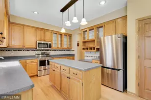 4105 Countryview Dr, Eagan, MN 55123 - Photo 12