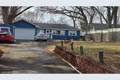 5011 Vera Cruz Avenue N, Crystal, MN 55429 - Photo 2