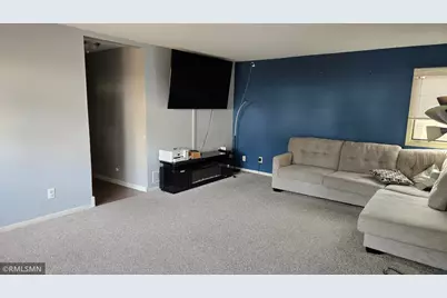 5011 Vera Cruz Avenue N, Crystal, MN 55429 - Photo 6