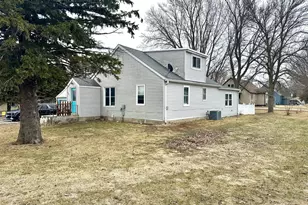 607 Main St, Hartland, MN 56042 - Photo 2