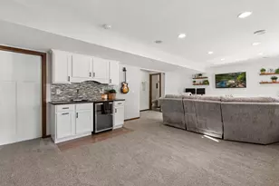 21421 Hytrail Cir, Lakeville, MN 55044 - Photo 36