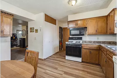 5600 4th Street NE, Fridley, MN 55432 - Photo 28