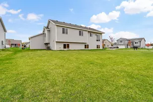 7713 Lambert Cir NE, Otsego, MN 55301 - Photo 26