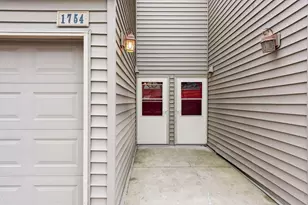 1754 Meadowlark Rd, Eagan, MN 55122 - Photo 4