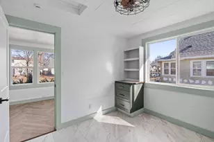 5233 Aldrich Ave N, Minneapolis, MN 55430 - Photo 10