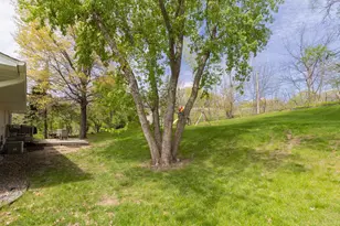2220 Bossard Dr, Roseville, MN 55113 - Photo 40