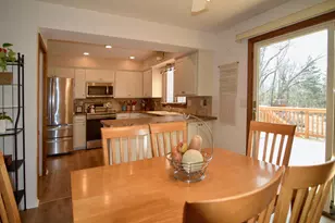 2615 Flandrau Street N, Maplewood, MN 55109 - Photo 2