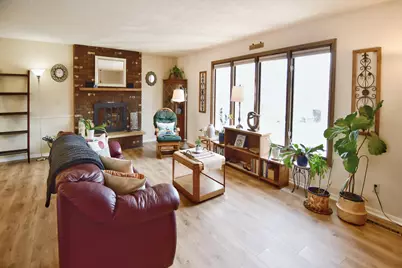 2615 Flandrau Street N, Maplewood, MN 55109 - Photo 4