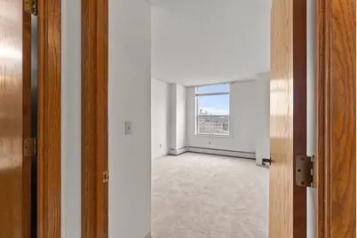 1425 W 28th Street #523, Minneapolis, MN 55408 - Photo 20