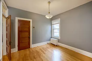 2410 Colfax Ave South, Minneapolis, MN 55405 - Photo 18