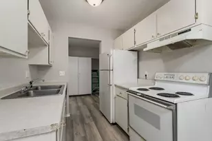 2007 E 122nd St, Burnsville, MN 55337 - Photo 6