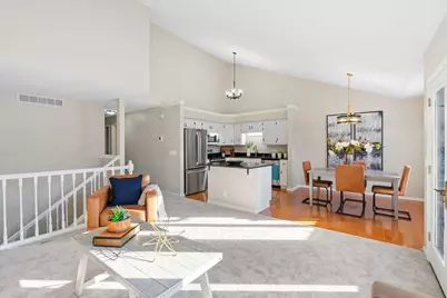 12514 Parkwood Drive, Burnsville, MN 55337 - Photo 10