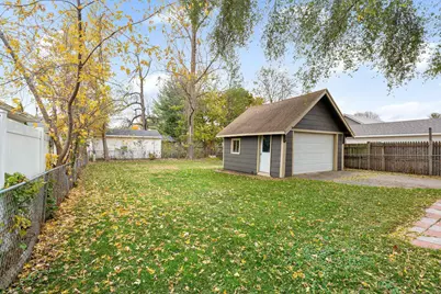 1008 3rd Avenue NW, Austin, MN 55912 - Photo 4