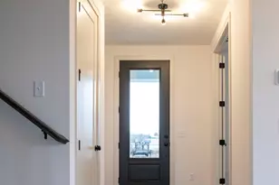 4130 Gable Ln, Woodbury, MN 55129 - Photo 2