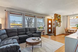 1013 10th Ave NE, Brainerd, MN 56401 - Photo 4