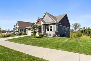 18374 Jurel Way, Lakeville, MN 55044 - Photo 2