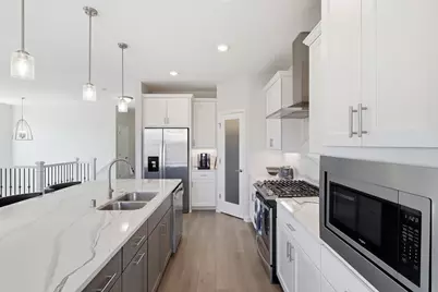 18374 Jurel Way, Lakeville, MN 55044 - Photo 8