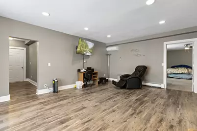 110 Mill Street W, Winthrop, MN 55396 - Photo 8