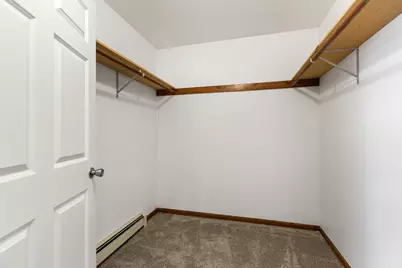 110 Mill Street W, Winthrop, MN 55396 - Photo 12