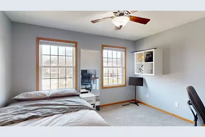 2413 Wilshire Lane NE, Rochester, MN 55906 - Photo 48