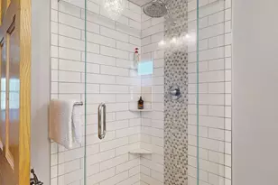 2413 Wilshire Ln NE, Rochester, MN 55906 - Photo 46