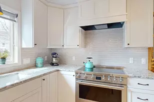 2413 Wilshire Ln NE, Rochester, MN 55906 - Photo 18