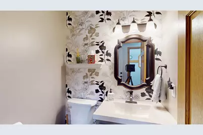 2413 Wilshire Lane NE, Rochester, MN 55906 - Photo 34