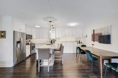 10511 Cedar Lake Road #212, Minnetonka, MN 55305 - Photo 8