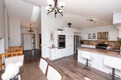 8937 Ashley Terrace, Brooklyn Park, MN 55443 - Photo 4