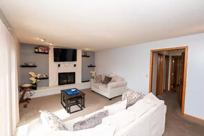 8937 Ashley Terrace, Brooklyn Park, MN 55443 - Photo 32