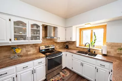 8937 Ashley Terrace, Brooklyn Park, MN 55443 - Photo 10