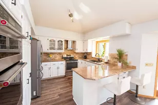 8937 Ashley Terrace, Brooklyn Park, MN 55443 - Photo 6