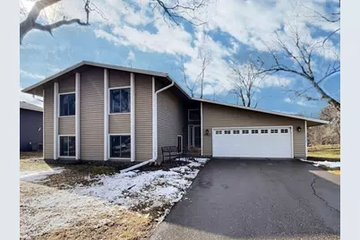 10105 32nd Avenue N, Plymouth, MN 55441 - Photo 1