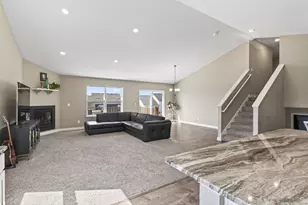 18099 Heirloom Ct, Lakeville, MN 55044 - Photo 10