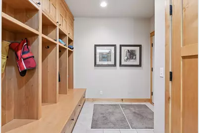 5425 Highwood Drive W, Edina, MN 55436 - Photo 32