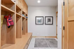 5425 Highwood Dr W, Edina, MN 55436 - Photo 32