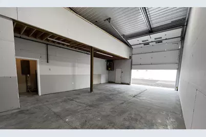 721 Industrial Boulevard #B3, Watertown, MN 55388 - Photo 8