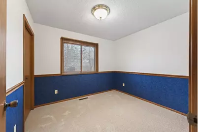 2199 Hallmark Avenue N, Oakdale, MN 55128 - Photo 14