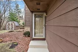 2199 Hallmark Ave N, Oakdale, MN 55128 - Photo 2